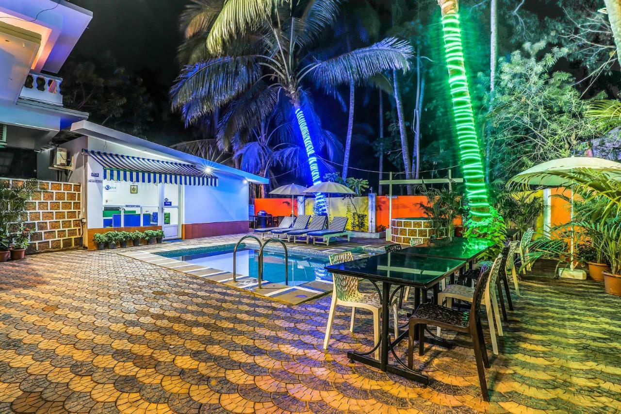 Fabhotel K7 Trends With Pool, Baga Beach - Nr Baga Beach Calangute Exterior photo