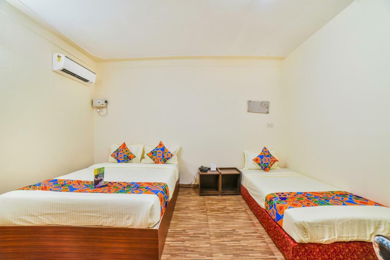 Fabhotel K7 Trends With Pool, Baga Beach - Nr Baga Beach Calangute Exterior photo
